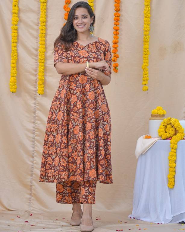Brick Rose Kurta Set3
