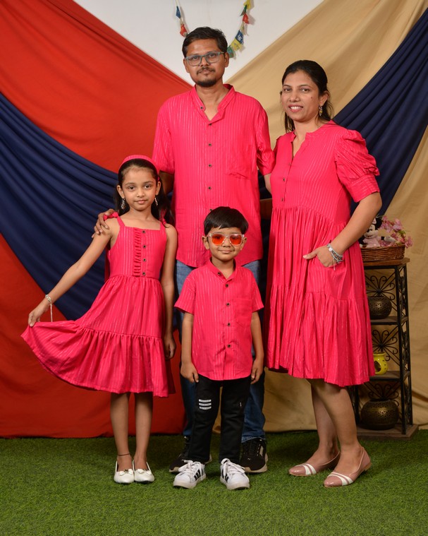 Family Twinning Dresses