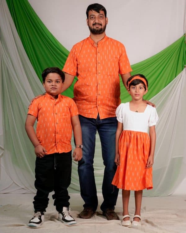 Family Twinning Dresses