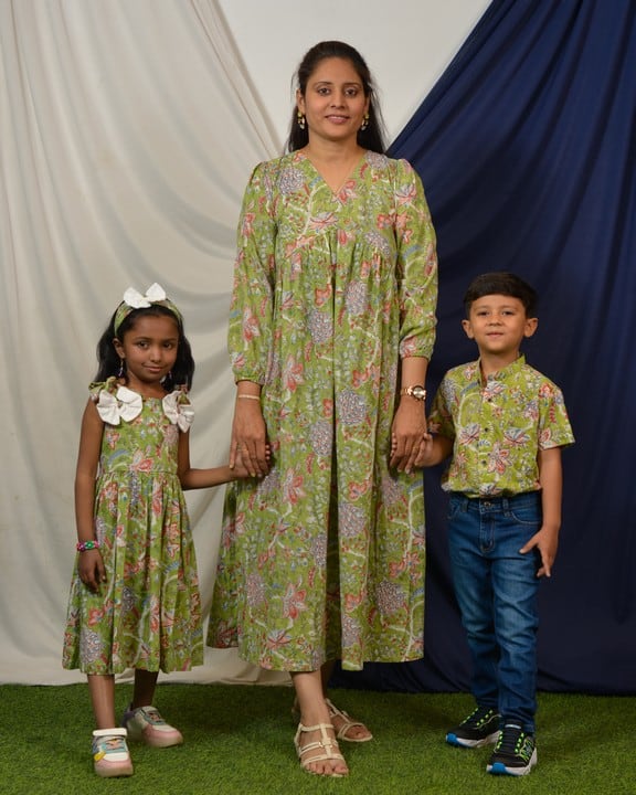 untitled (117 of 121) Mom Kids matching dress