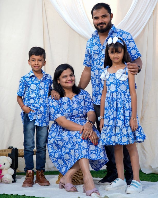 1 Family Matching Outfits