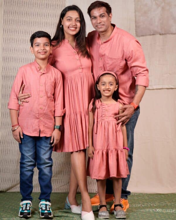 Family Twinning Dresses