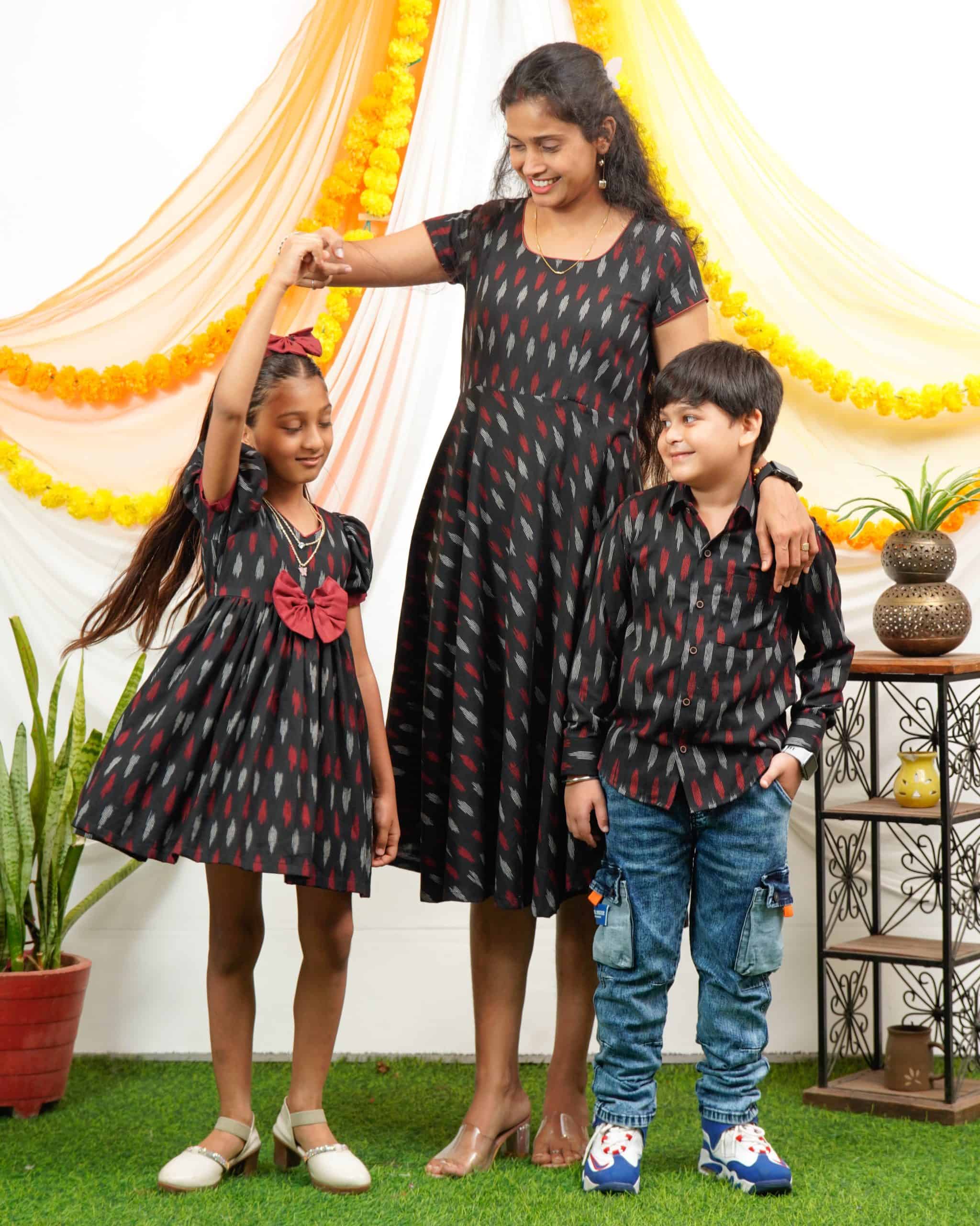 20240720-_ASH7358 Mom Kids matching dress