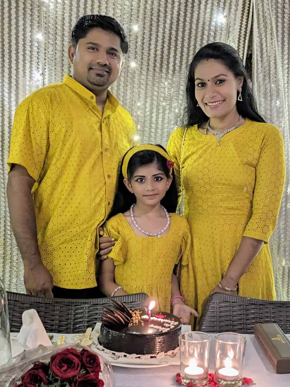 Sunbeam Yellow Cutwork Family photo review