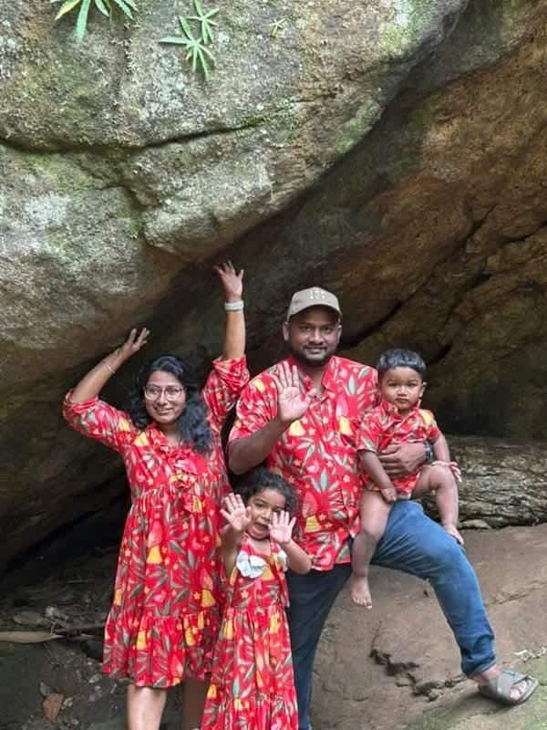 Red Bird Short Family Set photo review