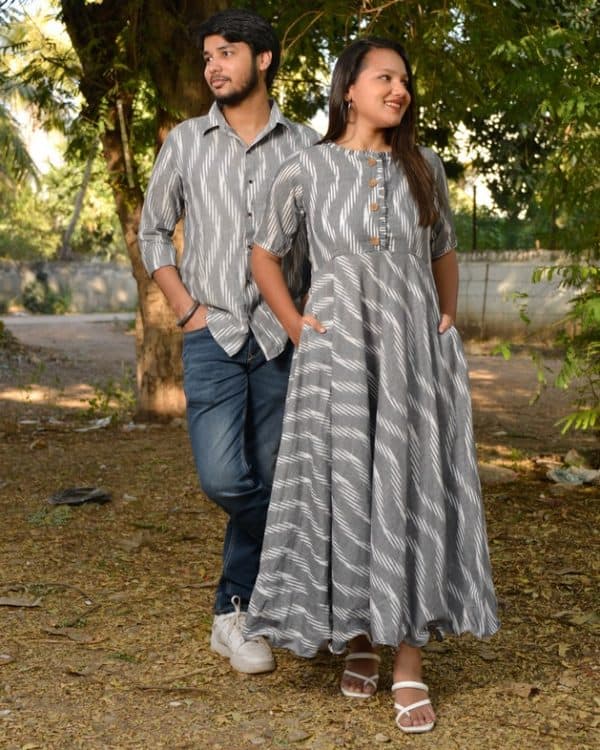 Family Twinning Dresses
