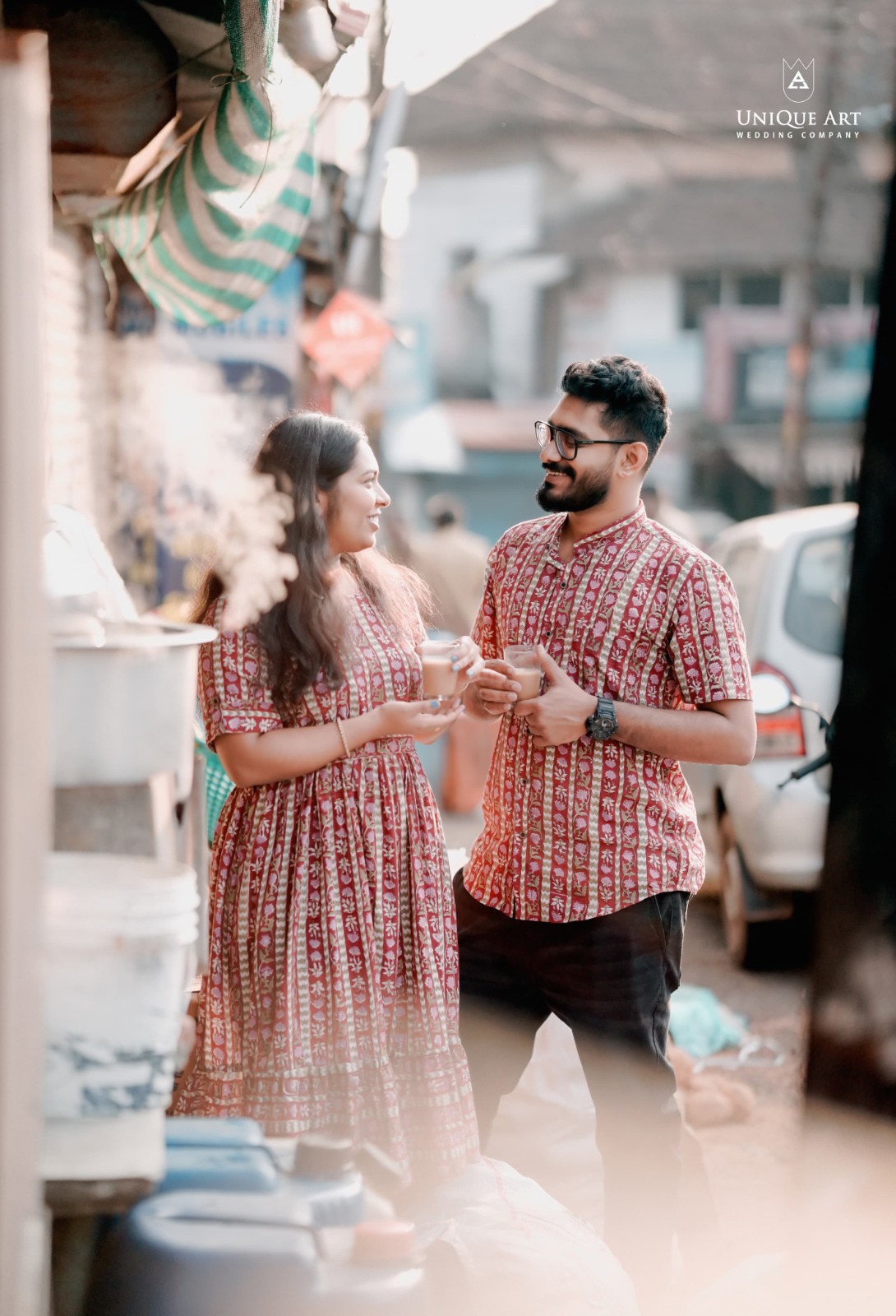 Click to view full screen Maroon Red Pinnacle Couple photo review