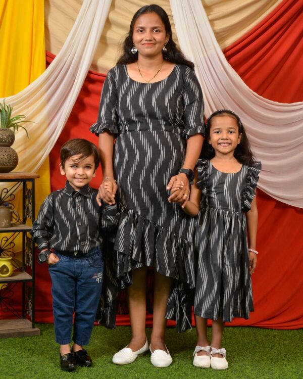 Mom Kids matching dress